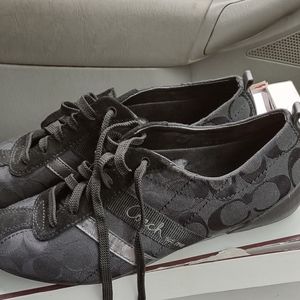 Womens coach shoes size 9